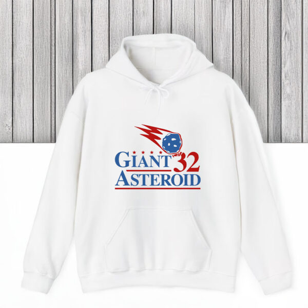 Giant Asteroid 32 T-shirts