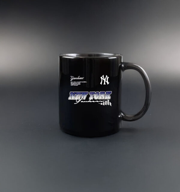 New York Yankees F1 Mug